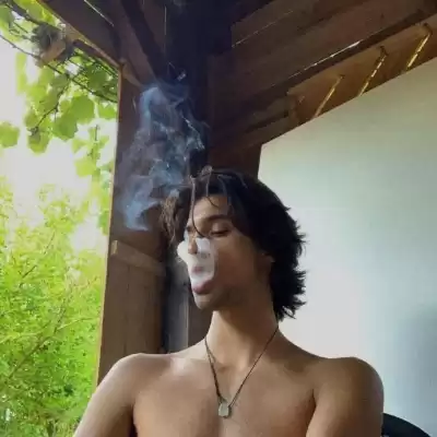 申梓珊